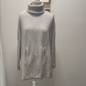 Garnet Hill Light Gray Turtleneck Sweater